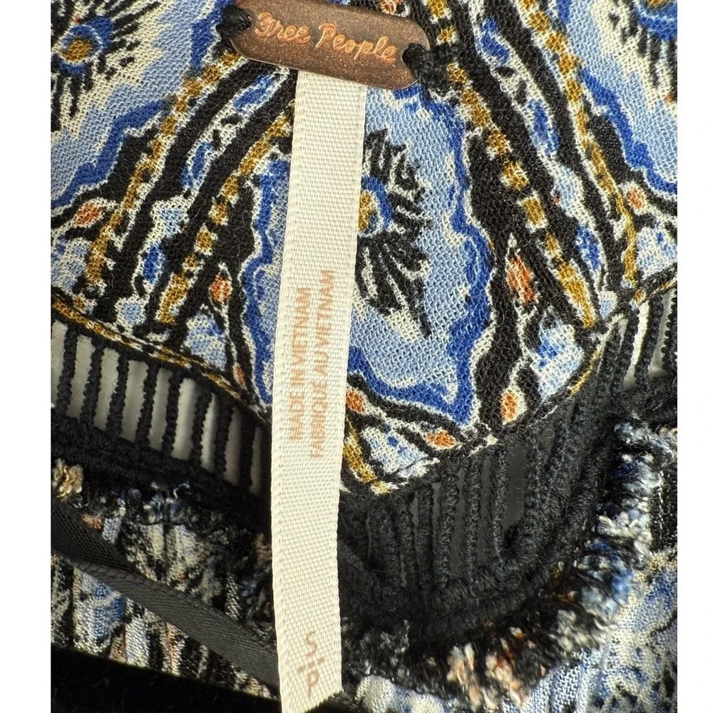 Free People Moonlight Dance‎ Floral Bell Sleeve Boho Tunic Top Blue Size Small